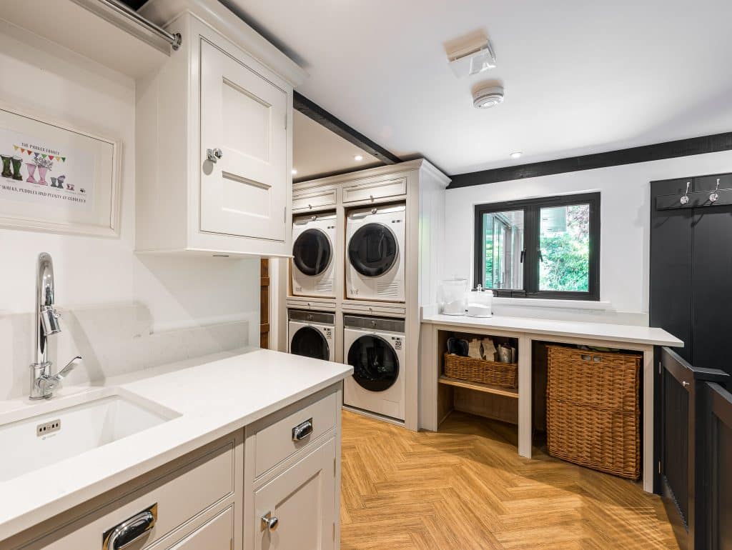 BLACK BARN large essex country location house Black Barn CM3:utility room