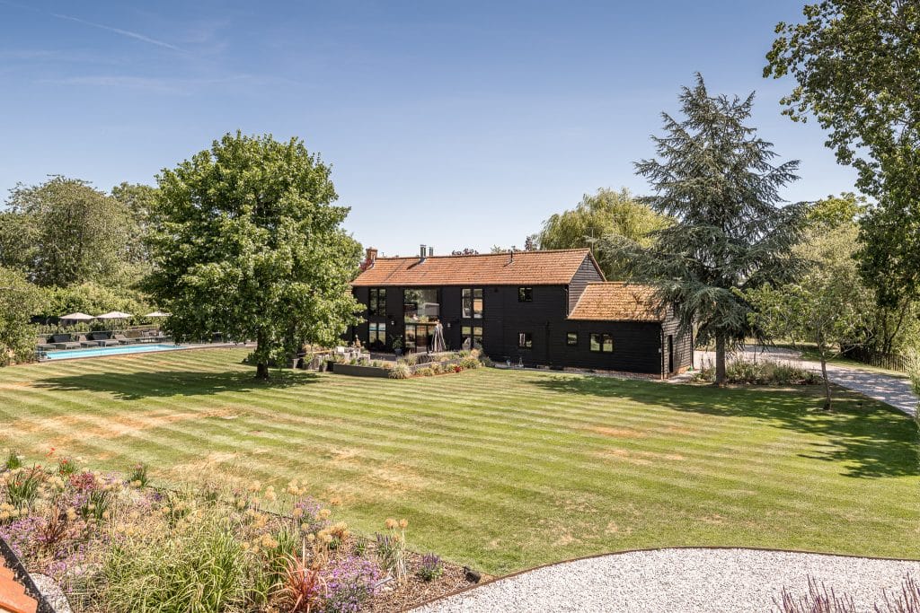 BLACK BARN large essex country location house Location Creation:Black Barn CM3:garden