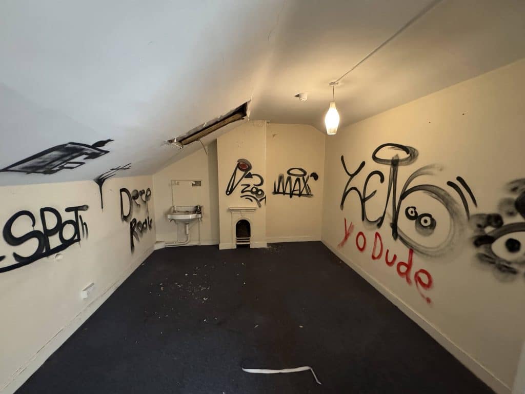 BROADGATE victorian mansion nottingham abandoned shoot location 2025 07 08 11.43.21