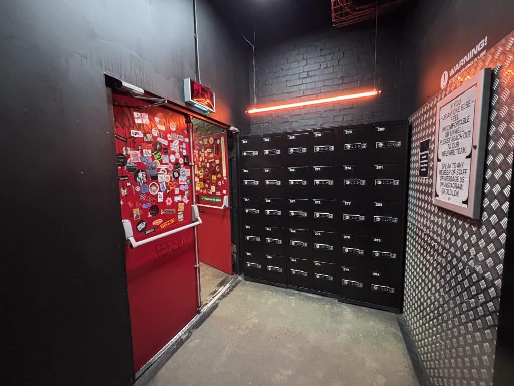 FOLD east london nightclub venue event space shoot location ENTRANCE LOCKERS2