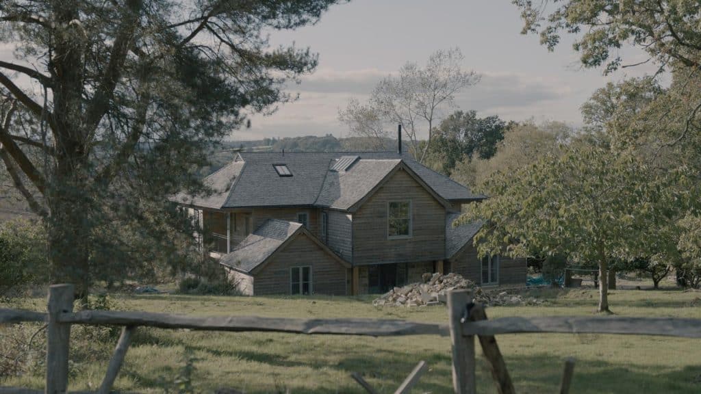 FORESTERS COTTAGE east sussex countryside shoot location house 68cdb2c4 ea40 4596 9149 01b71e5127f4