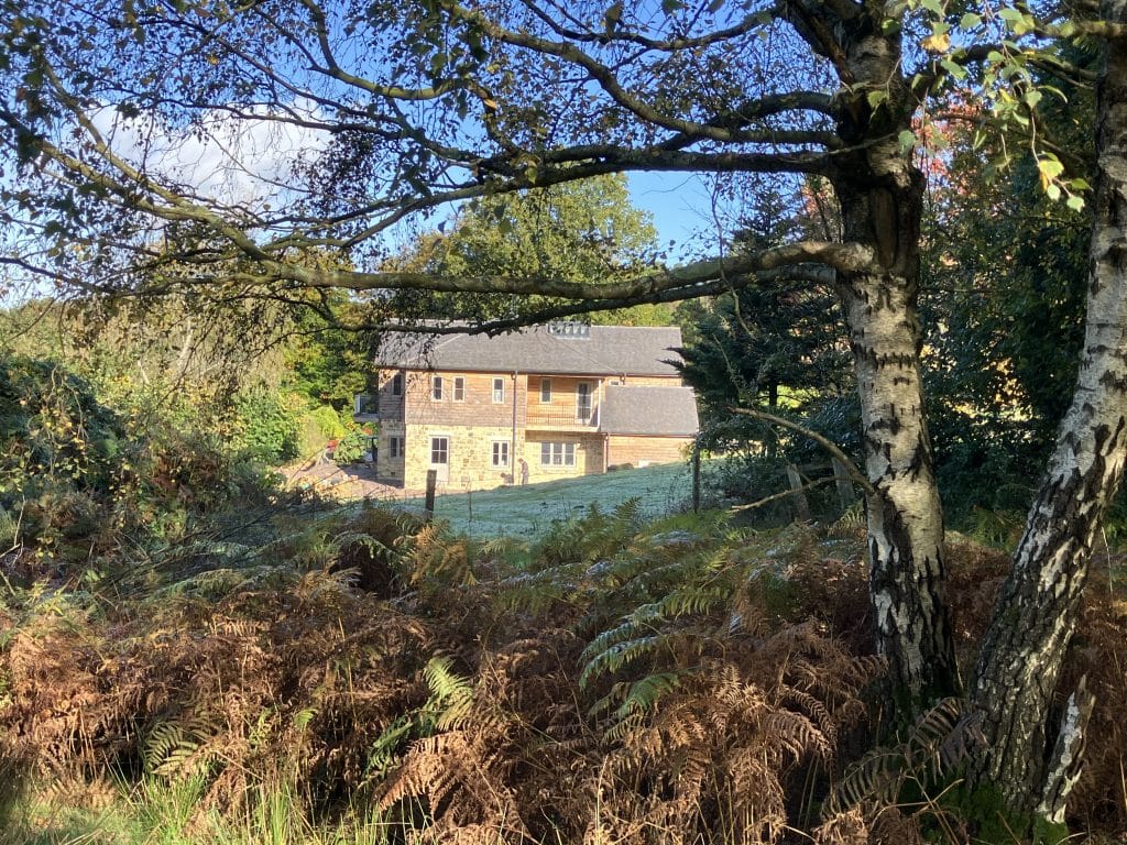 FORESTERS COTTAGE east sussex countryside shoot location house IMG 4844