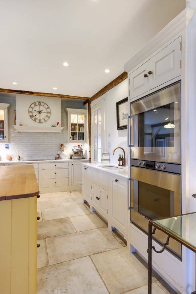 GREAT HAYSDEN kent farmhouse countryside shoot location house 62755 017