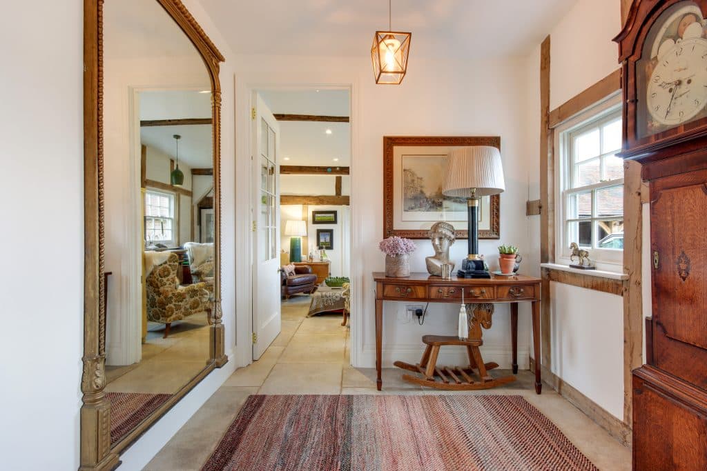 GREAT HAYSDEN kent farmhouse countryside shoot location house 62755 034