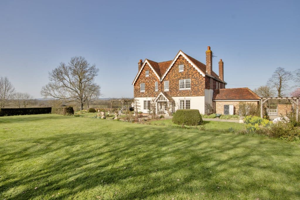 GREAT HAYSDEN kent farmhouse countryside shoot location house 62755 2 072