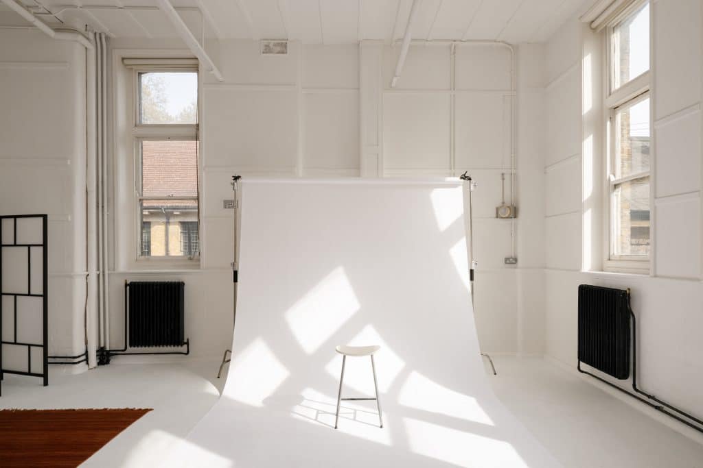 HALL STUDIO east london natural light studio shoot location JRH 4304