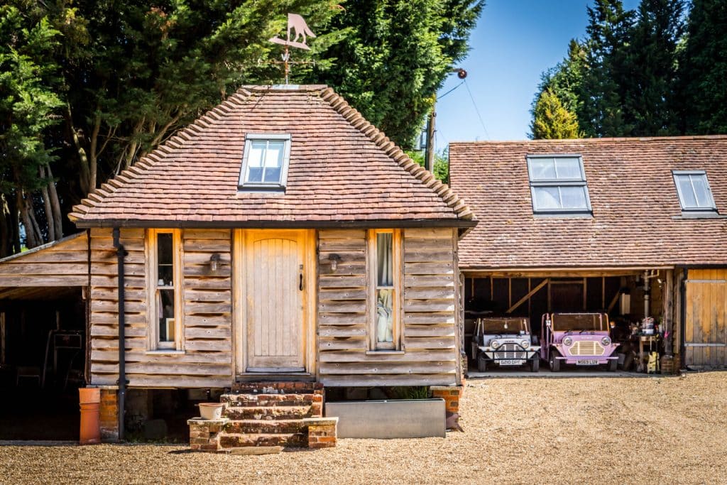 HOOPWICK FARM West sussex countryside shoot location venue event space Photo 16 05 2025, 11 18 21 am