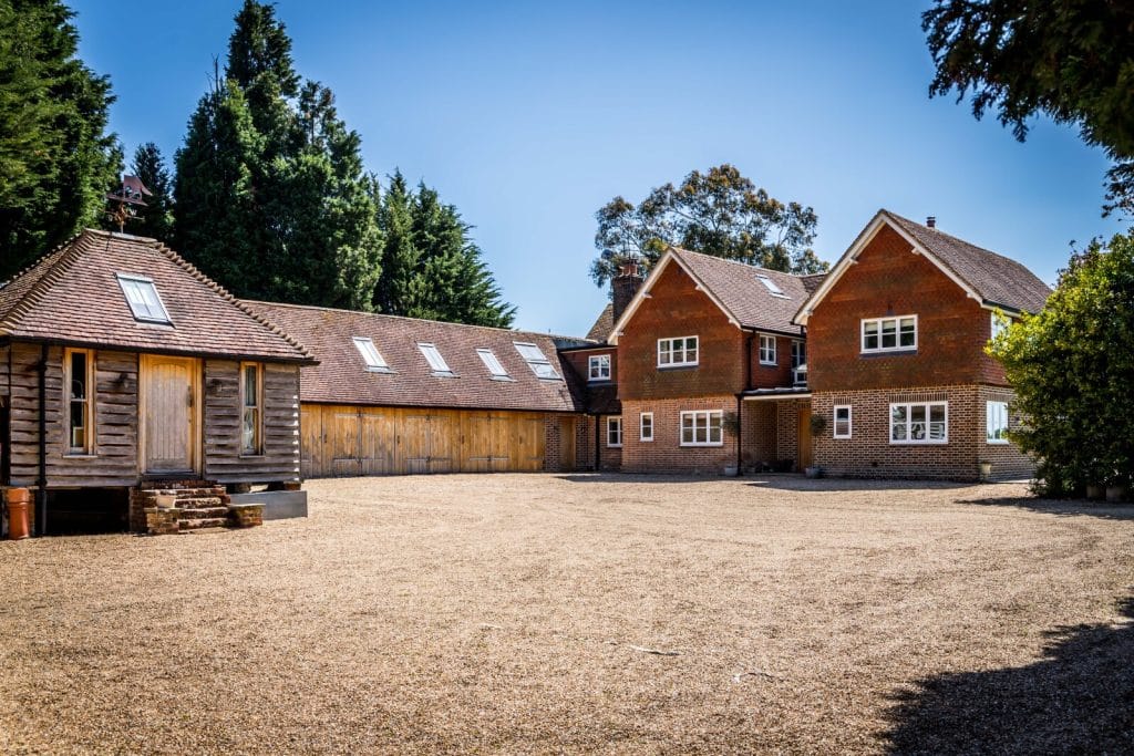 HOOPWICK FARM West sussex countryside shoot location venue event space Photo 16 05 2025, 11 26 45 am