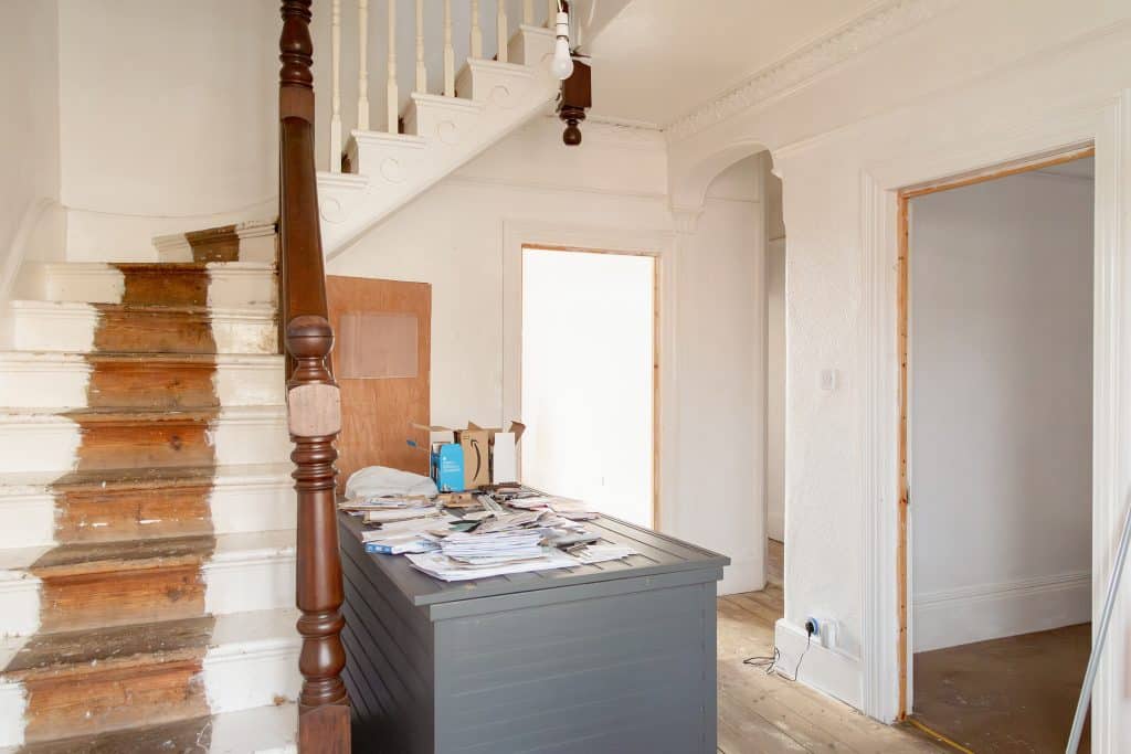 KINGSTON HOUSE south west london vacant derelict location house 6KR10