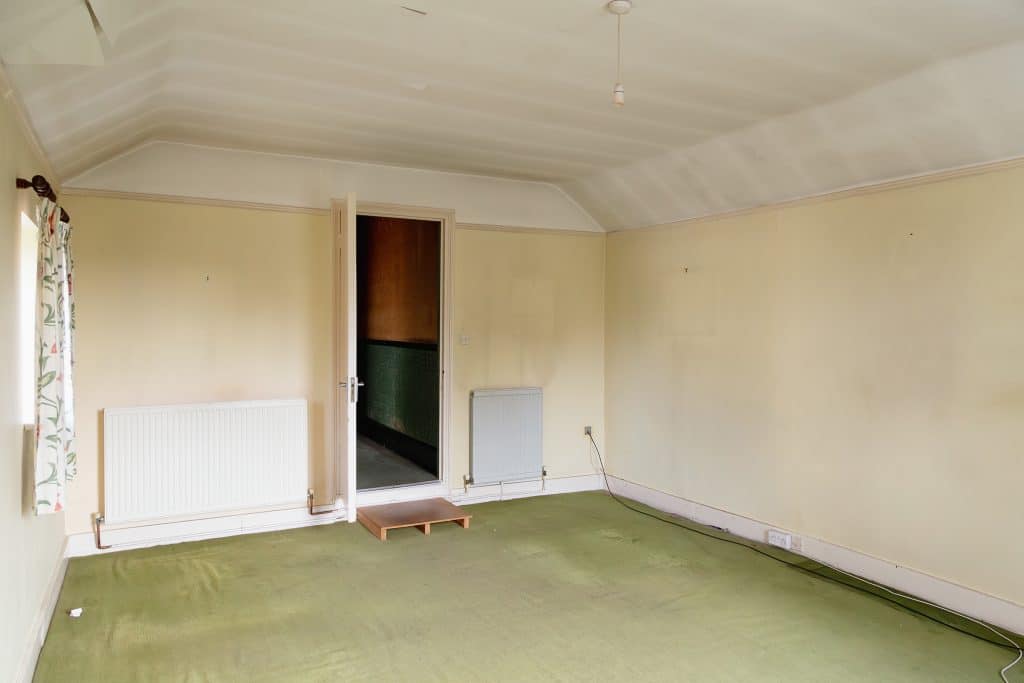 KINGSTON HOUSE south west london vacant derelict location house IM2A9740