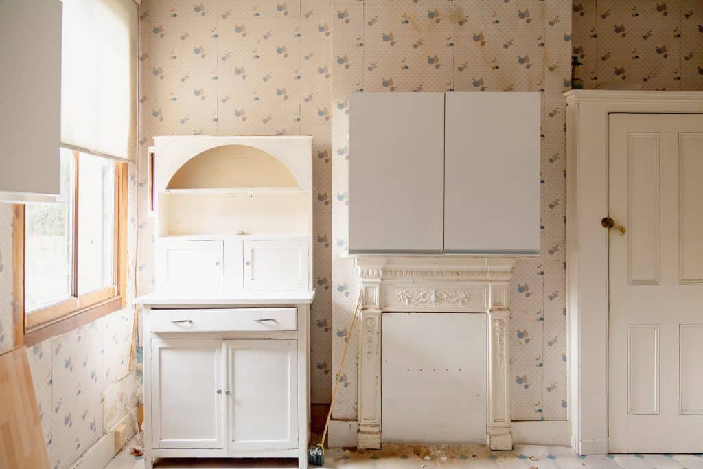 KINGSTON HOUSE south west london vacant derelict location house IM2A9753