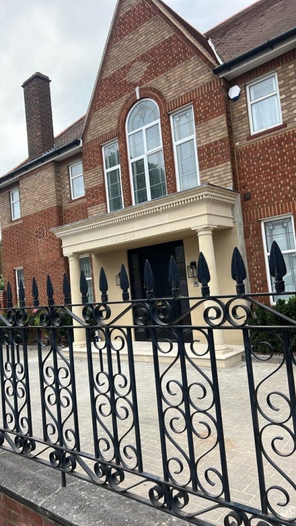 RAYLEIGH north west london large family location house image00122