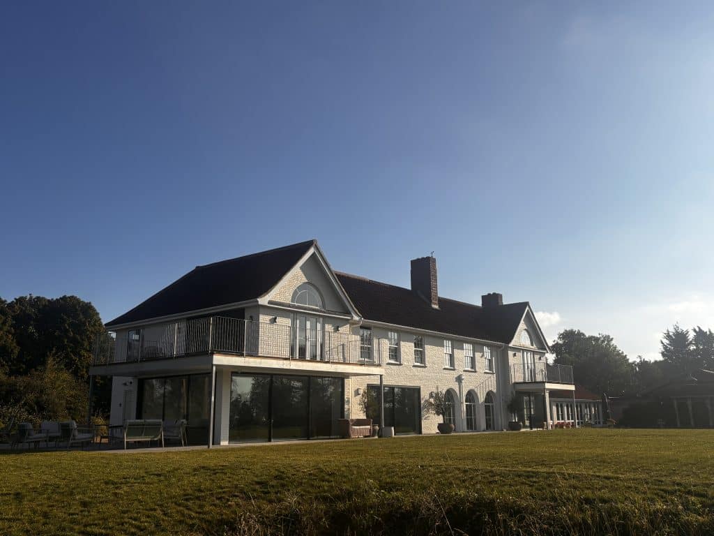 ROUND HILL suffolk countryside large location house RH11