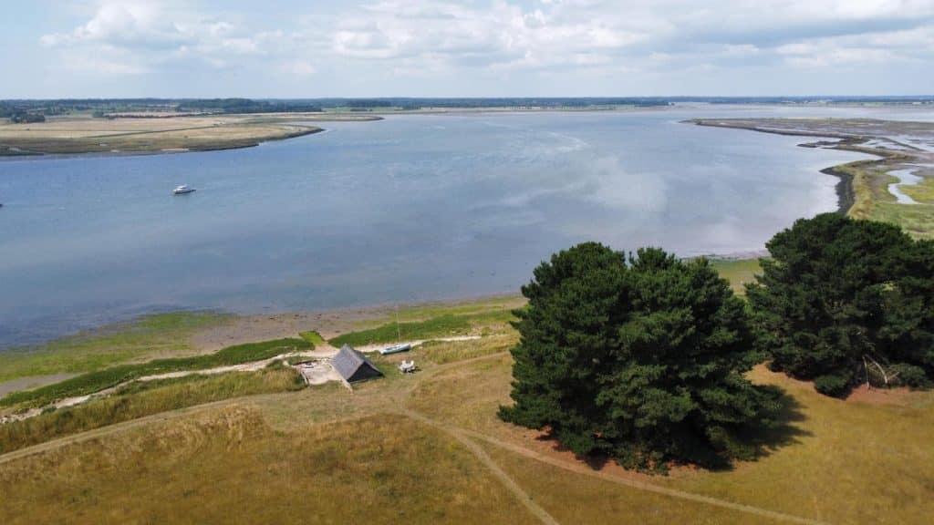ROUND HILL suffolk countryside large location house RH3