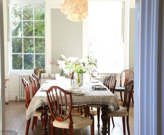 THE OAKS Faversham kent country classic location house hero 1180943