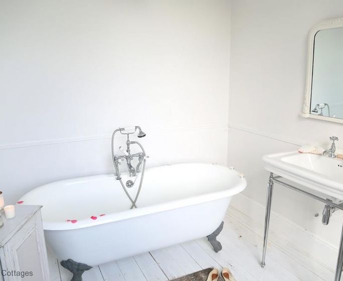 THE OAKS Faversham kent country classic location house hero 1181057