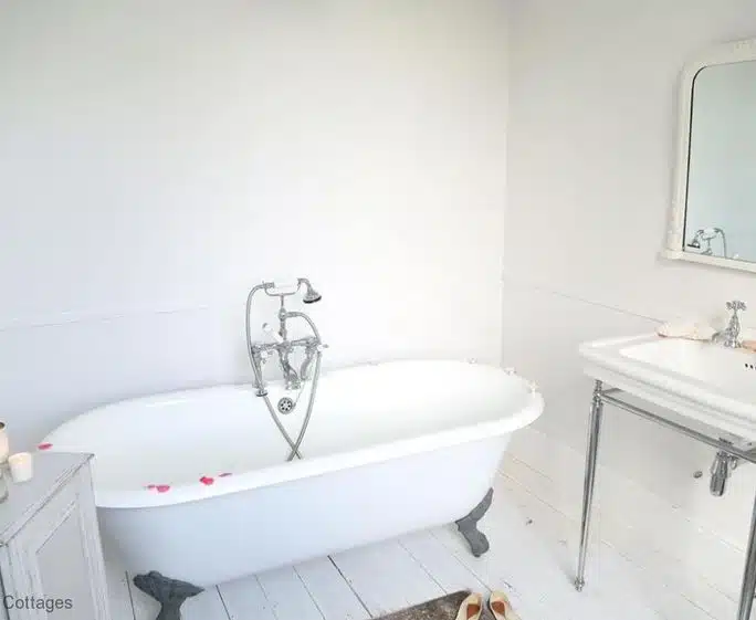 THE OAKS Faversham kent country classic location house hero 1181057