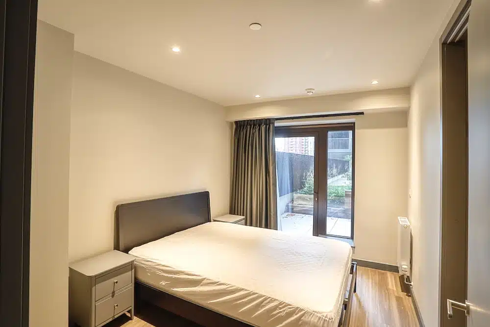 WEMBLEY APARTMENTS modern contemporary apartment flat shoot location Wembley Park Apartment Shoot Sola & Luna 17.10.25 MG 5686