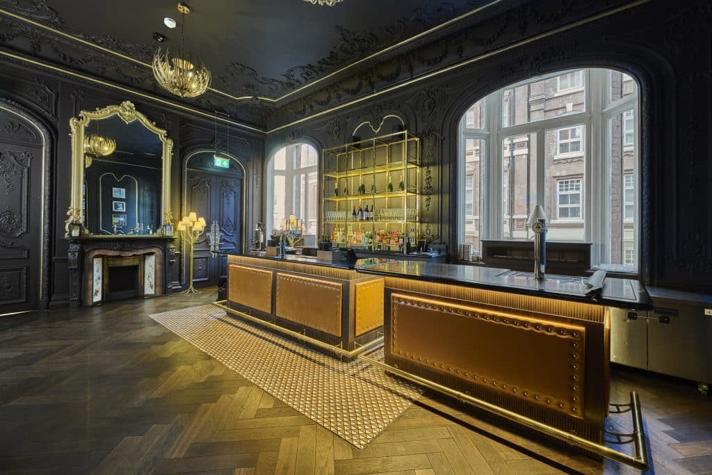 GRAND HOTEL BIRMINGHAM grade ii listed shoot location hotel Hortons bar 2626200