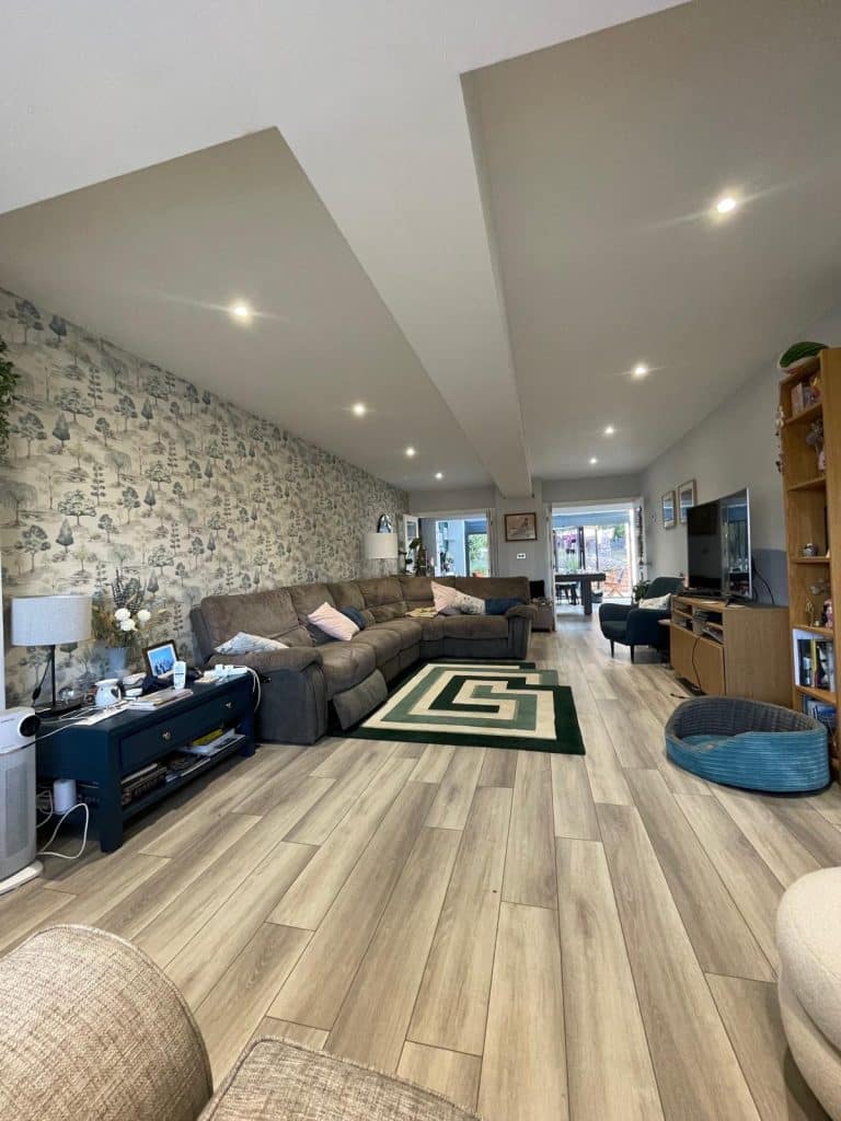 LOGAN HOUSE everyday shoot location leicester location house Photo 17 07 2026, 19 07 17 (5)