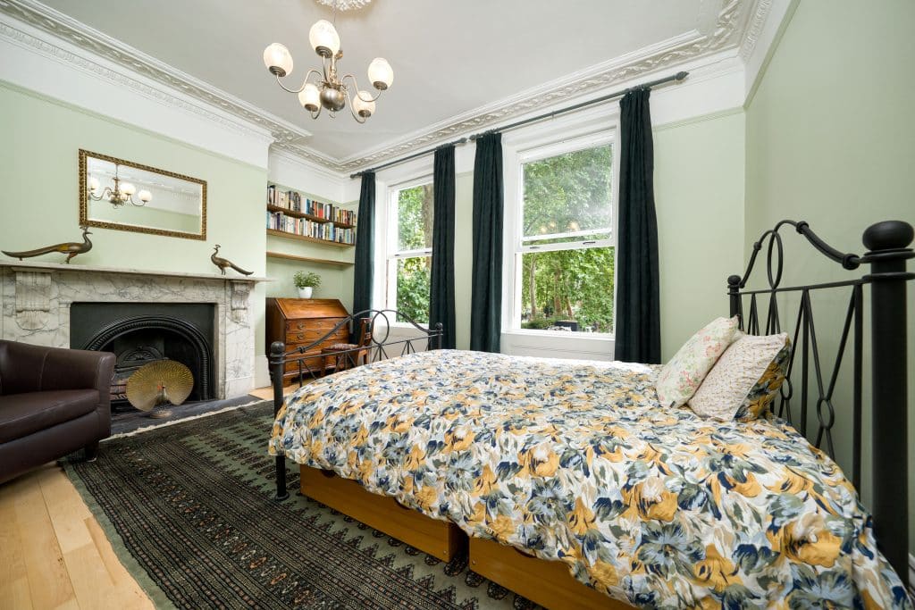 Netteswell House east london everyday location house with garden 08