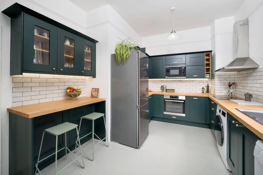 Netteswell House east london everyday location house with garden 11