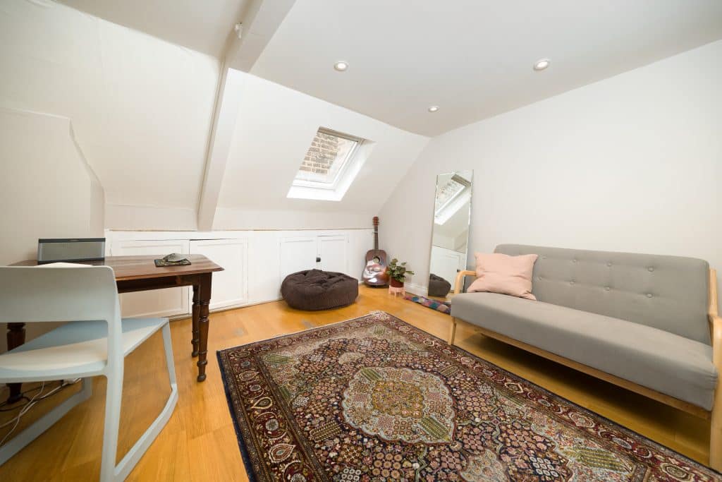 Netteswell House east london everyday location house with garden 15
