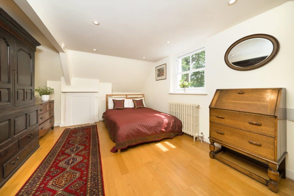 Netteswell House east london everyday location house with garden 18