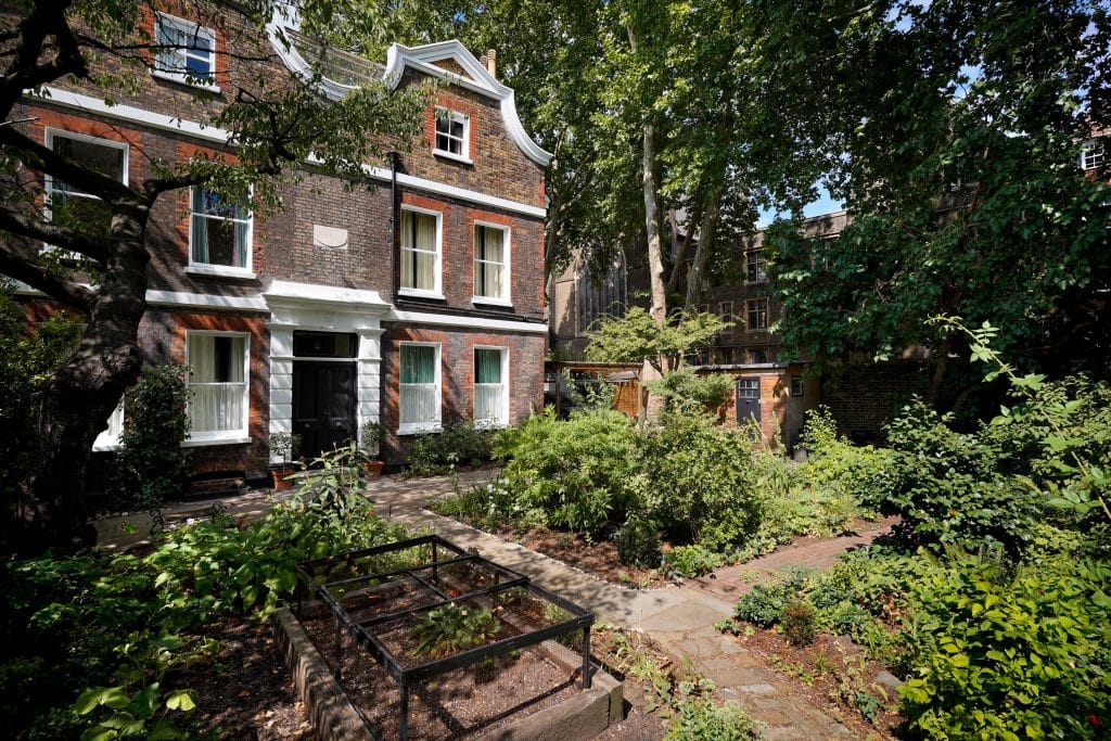 Netteswell House east london everyday location house with garden 40