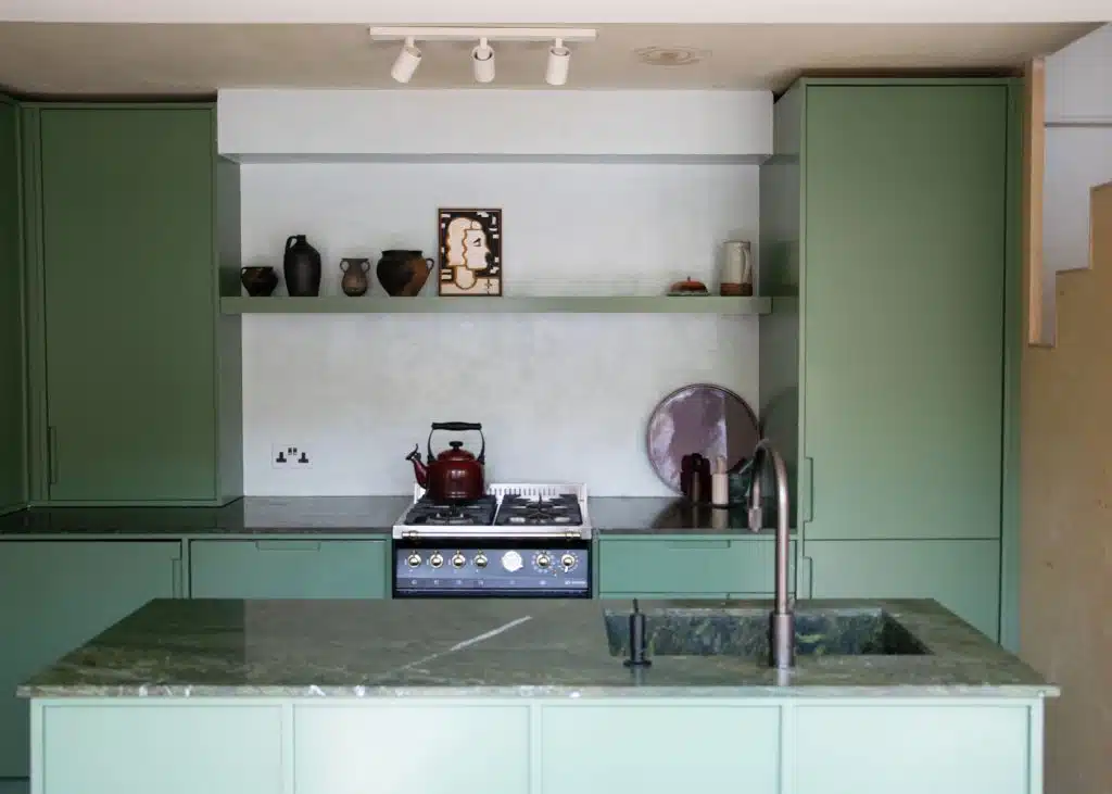 SCHOOLBELL MEWS contemporary east london shoot location house 12