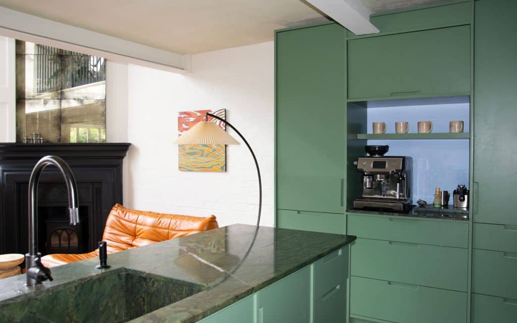 SCHOOLBELL MEWS contemporary east london shoot location house 15