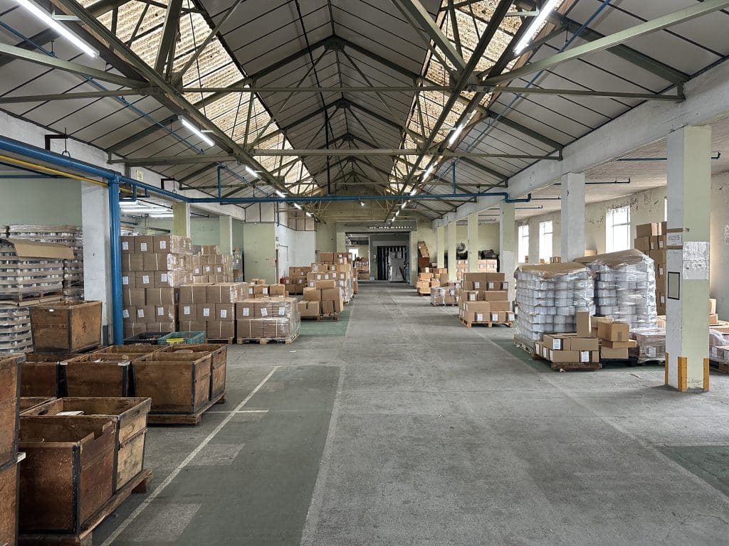 THE CAN FACTORY south east london retro office warehouse shoot location IMG 1066