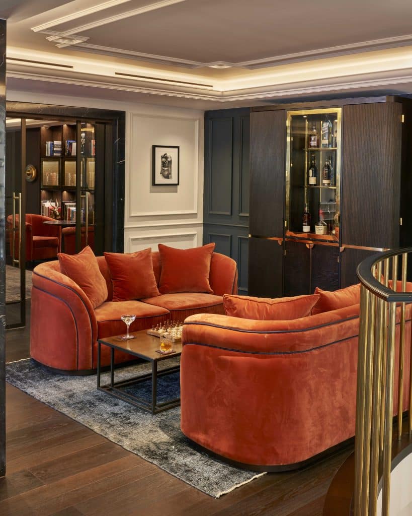guardsman westminster central london five star hotel shoot location the drawing room 4