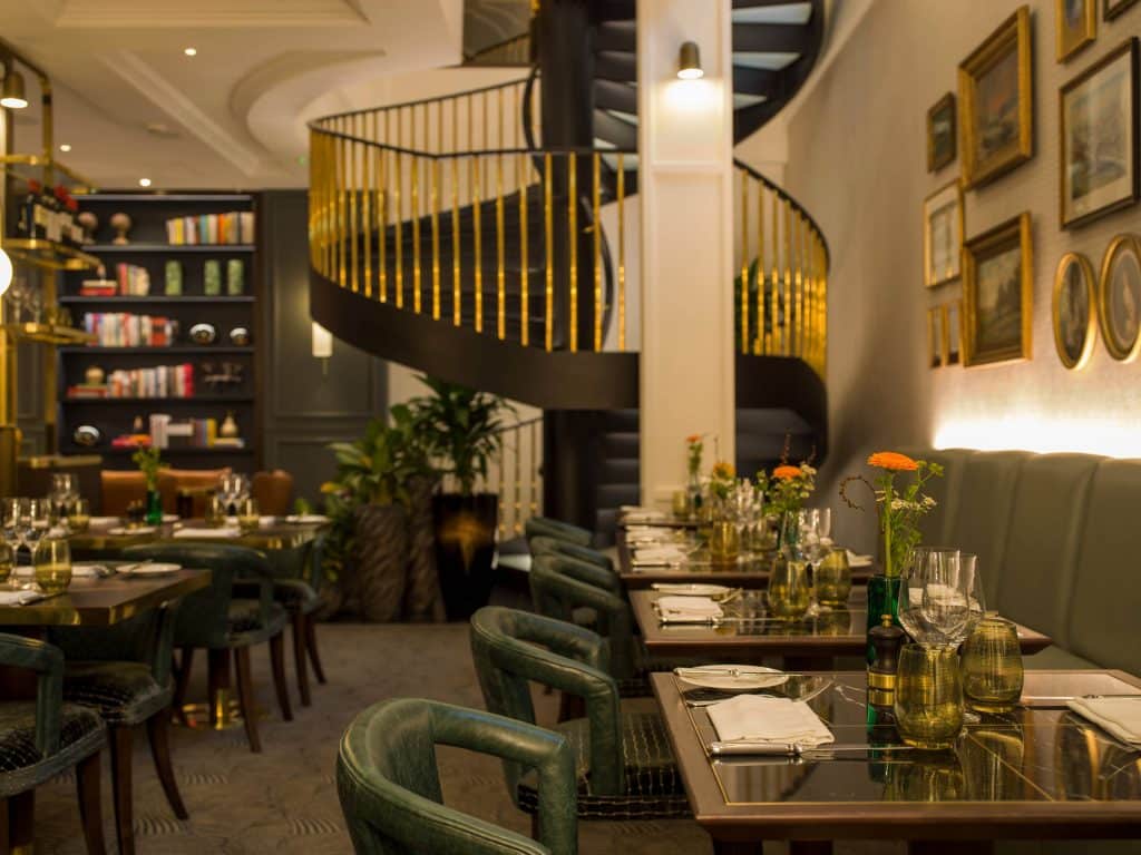 guardsman westminster central london five star hotel shoot location the guardsman hotel