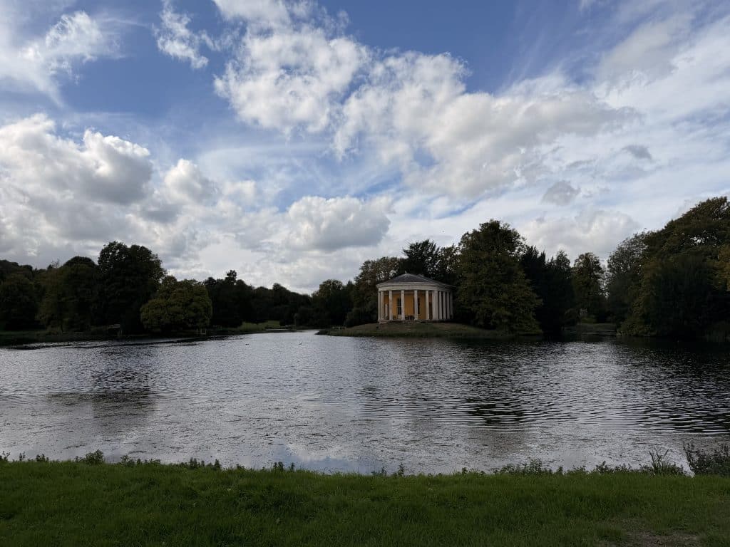 DASHWOOD HOUSE High Wycombe traditional country event venue stately shoot location IMG 2021