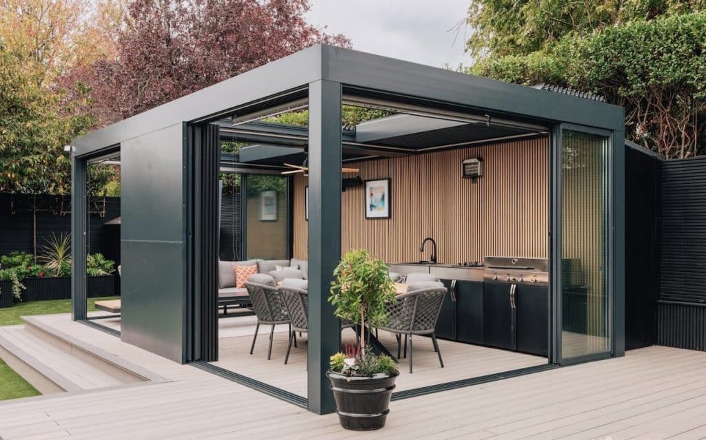 EALING HOUSE contemporary west london location house 844160AA 63BE 40C1 BFF5 29CF8AF98002 1 201 a