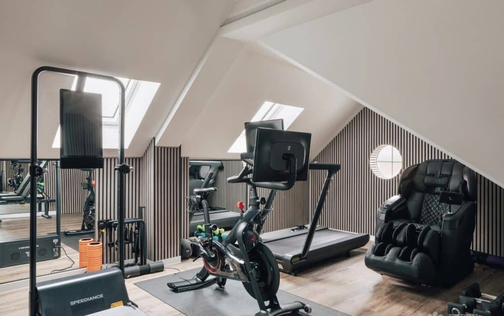 EALING HOUSE contemporary west london location house A2A885C1 9D56 46BF 91A9 8AECC9952F56 1 201 a