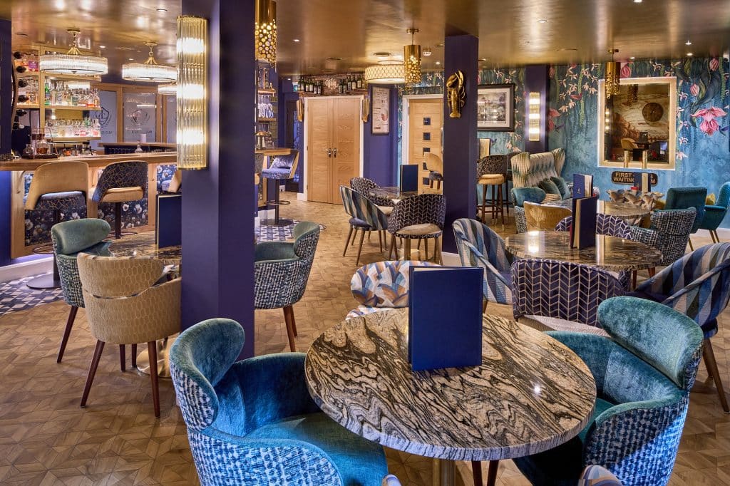 LIQS CLUB ashtead surrey bar event friendly venue pub shoot location 260918 THE LIQS 006 LOW RES SRGB