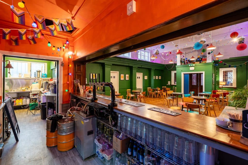 CHATS PLACE east london grade ii listed bar event space shoot location 024