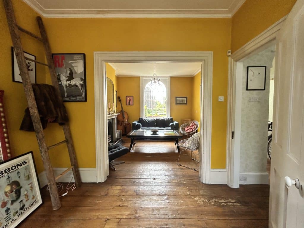 CLARENCE TOWNHOUSE east london character location house IMG 2576
