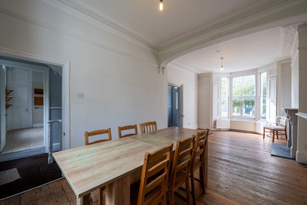 HACKNEY MID TERRACE victorian east london vacant shoot location house 139c3c55 4130 4d96 a9d8 82c511a87308