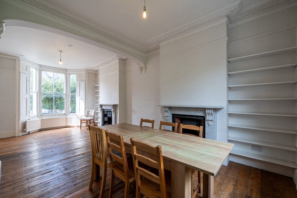 HACKNEY MID TERRACE victorian east london vacant shoot location house a924d65b afd9 44b3 af49 d93da05fbf79