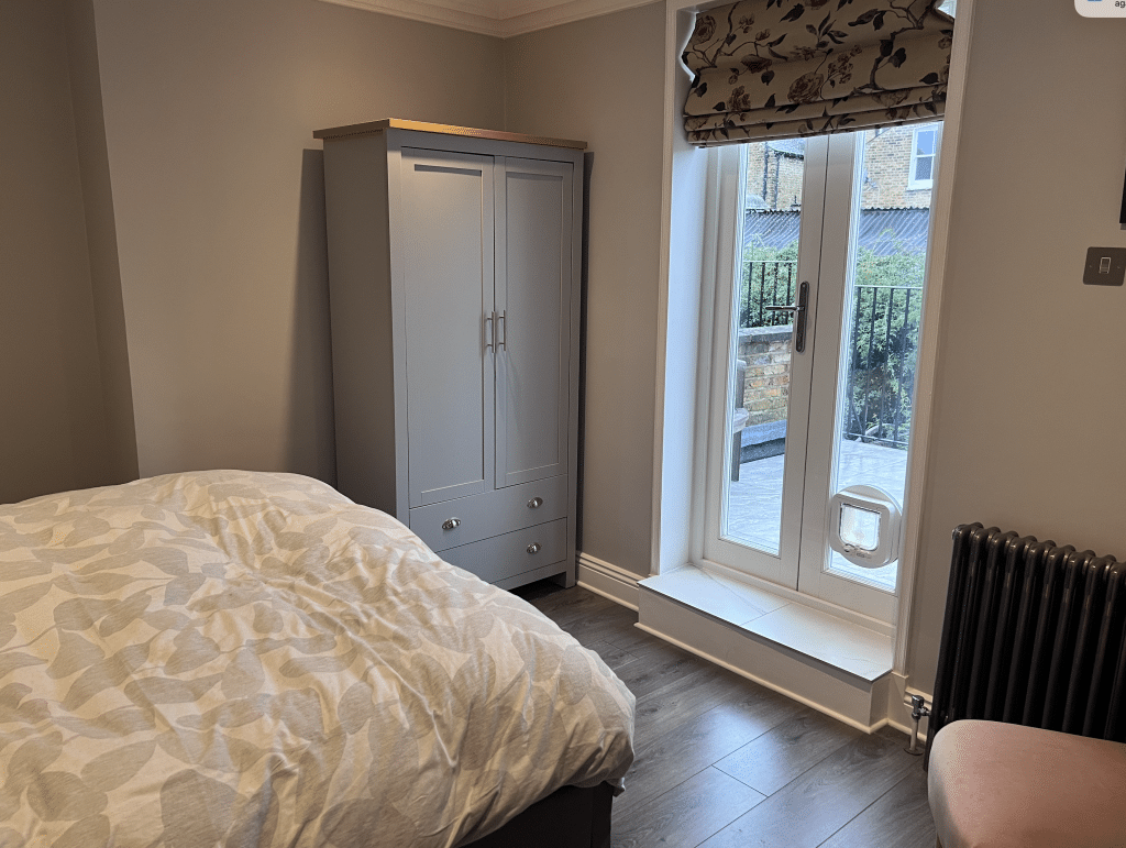 LAVENDER HOUSE south west london victorian location houseSpare bedroom with terrace