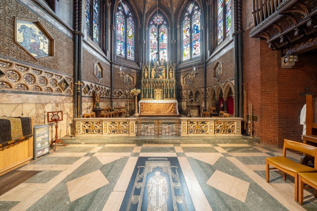 ST MARY MAGDALEN CHURCH grade i victorian church central london shoot location Photo 11 10 2026, 09 13 28