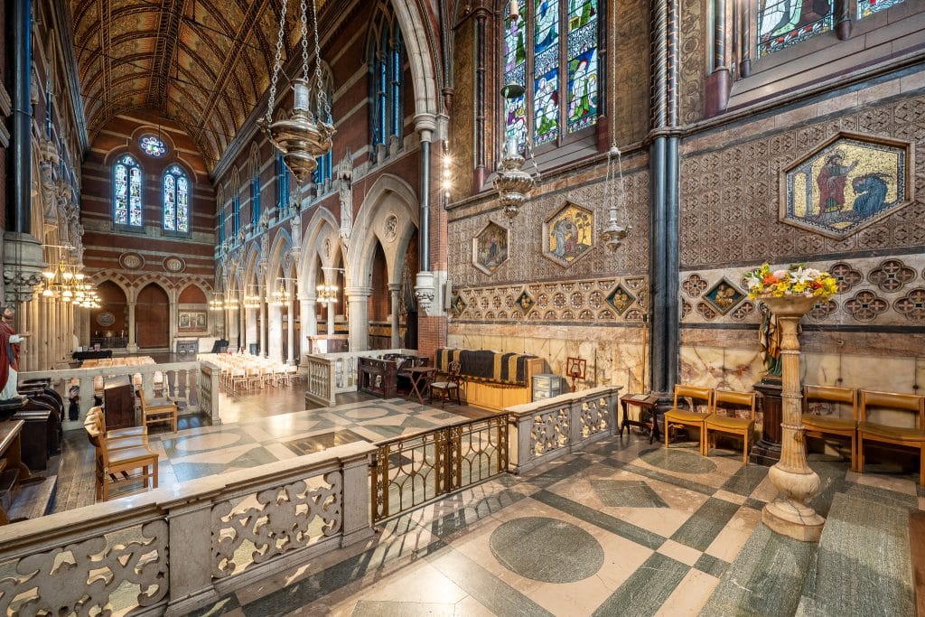 ST MARY MAGDALEN CHURCH grade i victorian church central london shoot location Photo 11 10 2026, 09 16 36