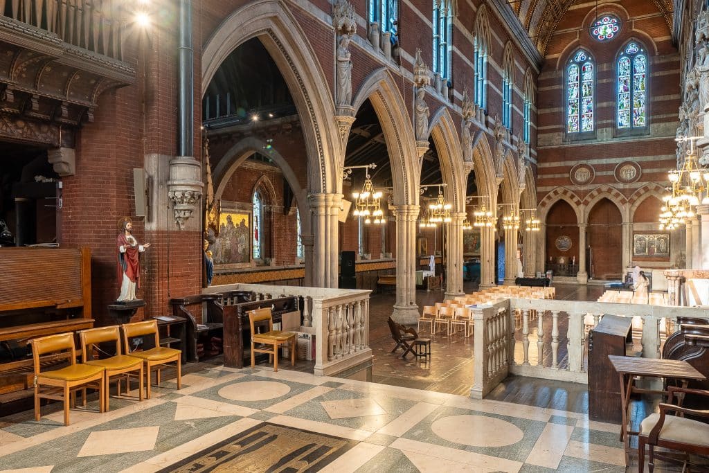 ST MARY MAGDALEN CHURCH grade i victorian church central london shoot location Photo 11 10 2026, 09 17 48