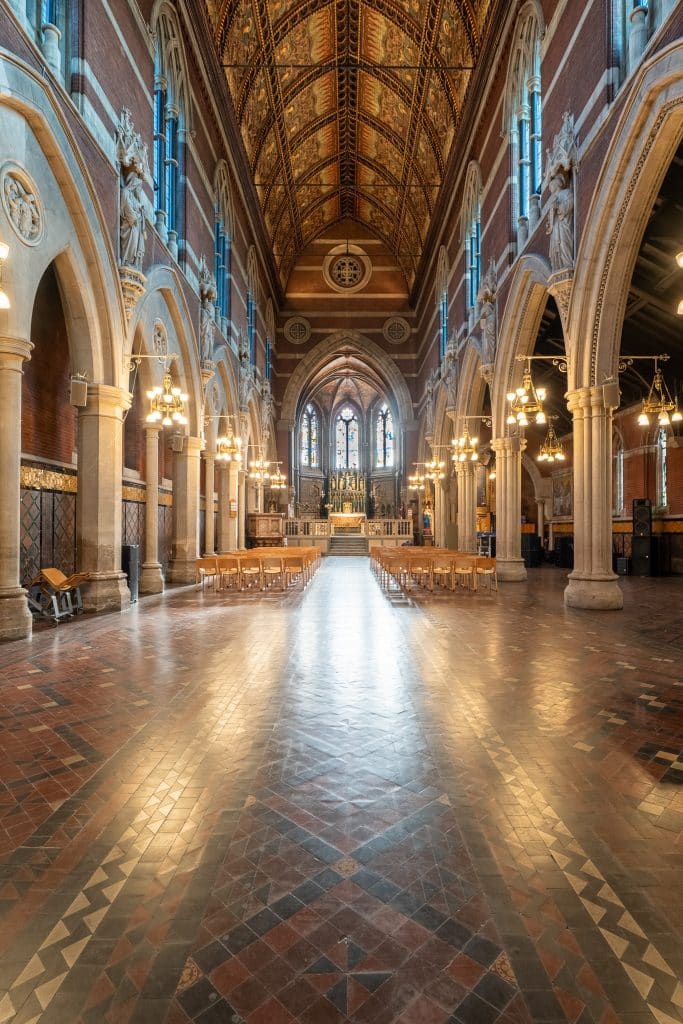 ST MARY MAGDALEN CHURCH grade i victorian church central london shoot location Photo 11 10 2026, 09 27 03