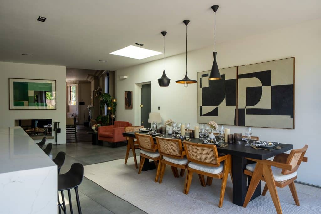 TURLEWRAY north location contemporary location house 07