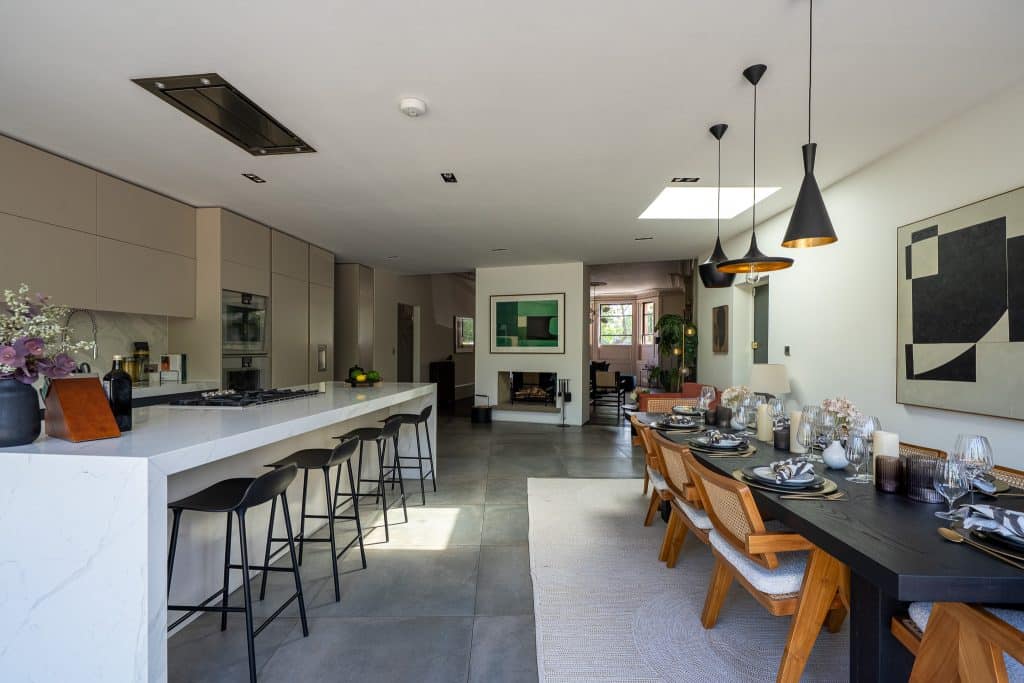TURLEWRAY north location contemporary location house 09